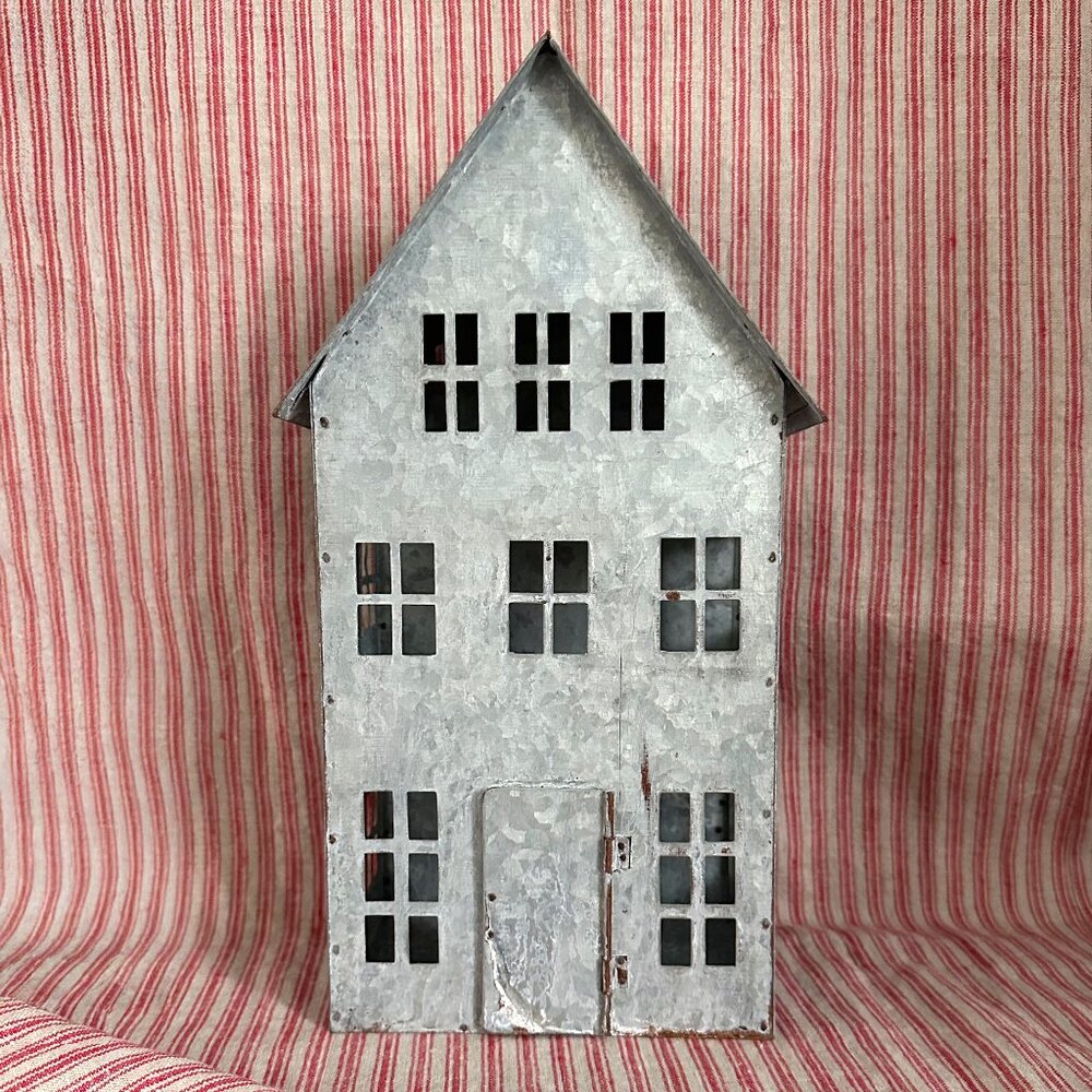 NWT Anthropologie Terrain Concordville *RARE* 2017 1/2 Half House Medium